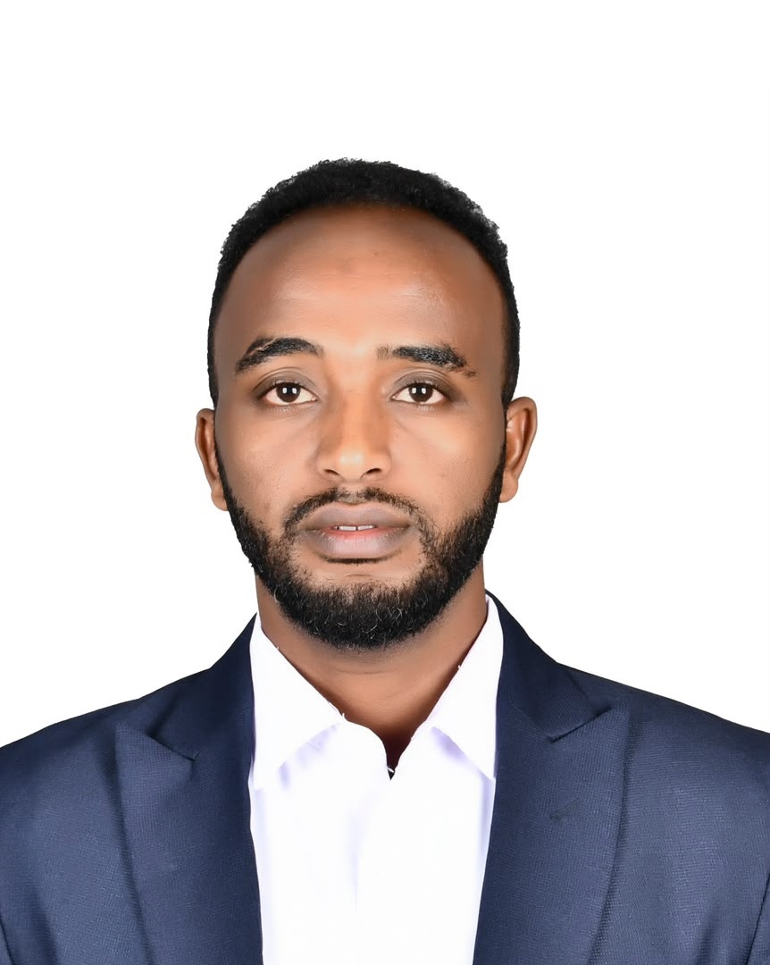 Dr. Mukhtar Farah